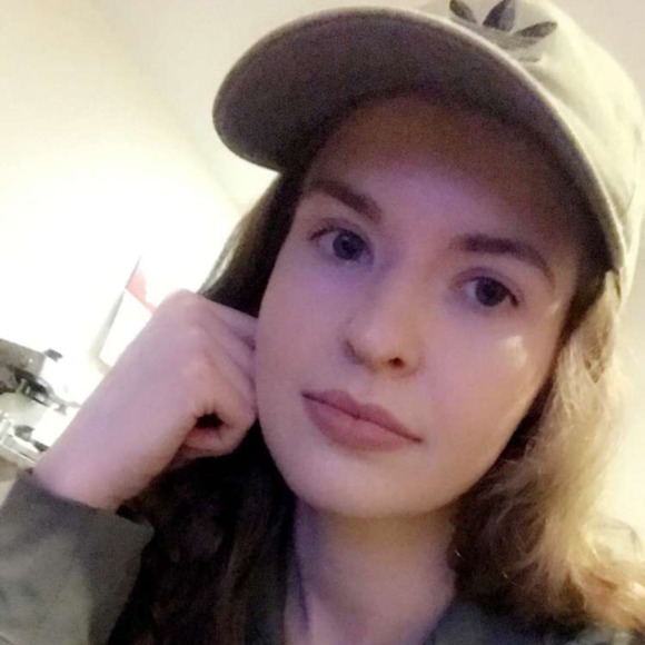 Meet your Posher, Marie - Picture 1 of 1